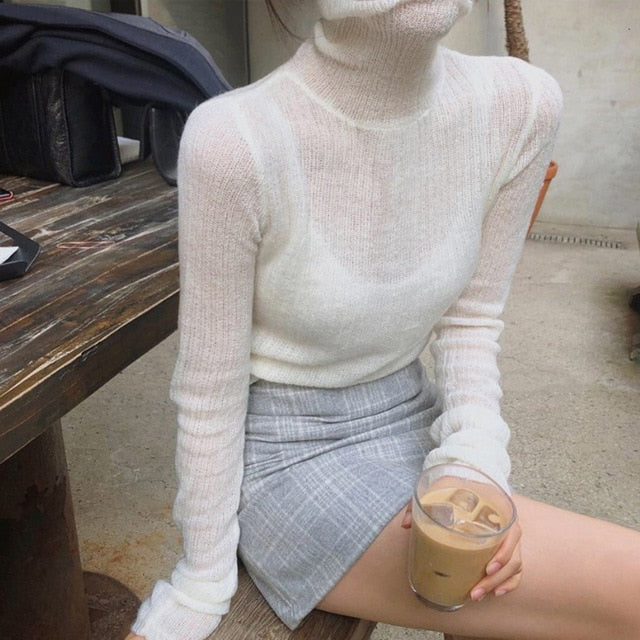 Ciepły sweter z golfem damski