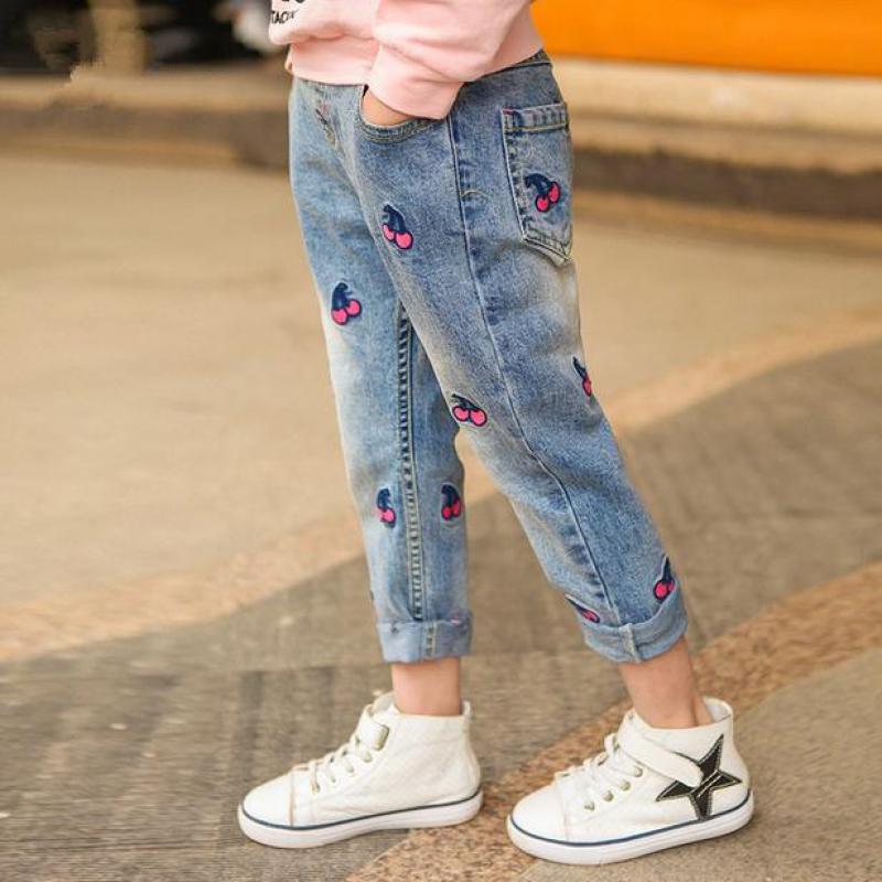 Spodnie jeansowe dziecięce z nadrukiem